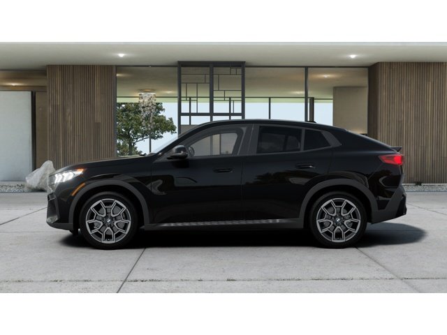 New 2026 Jet Black BMW xDrive28i image 4
