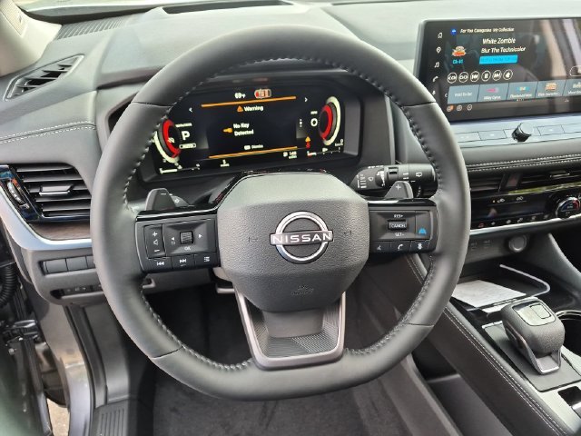 New 2026 Gun Metallic Nissan Platinum image 13