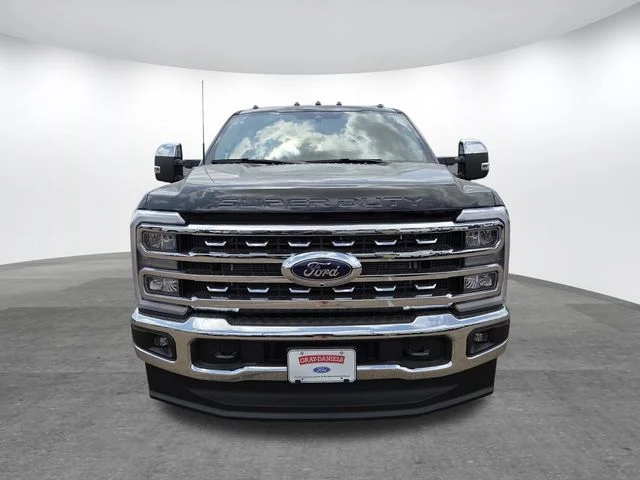 New 2026 Agate Black Metallic Ford F-250® Lariat® image 24