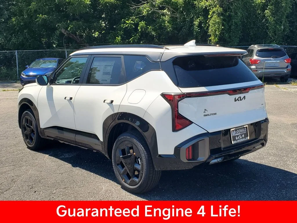 New 2027 Snow White Pearl Kia X-Line S image 4