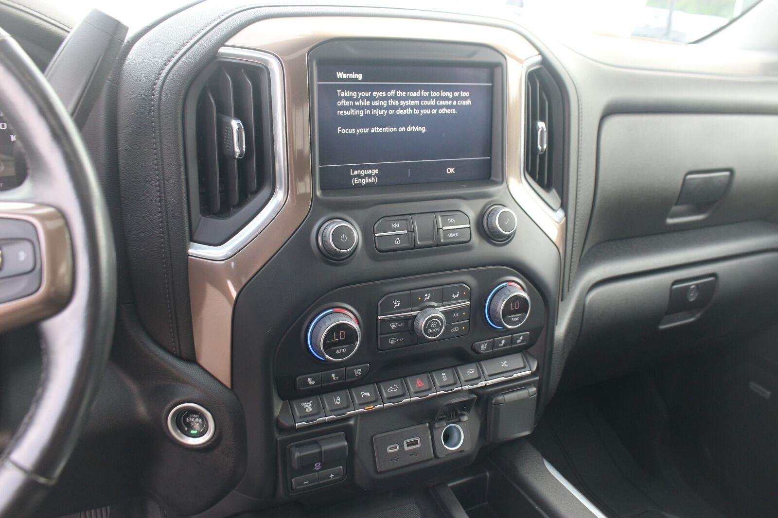 Used 2023 IRIDESCENT PEARL TRICOAT Chevrolet High Country image 23