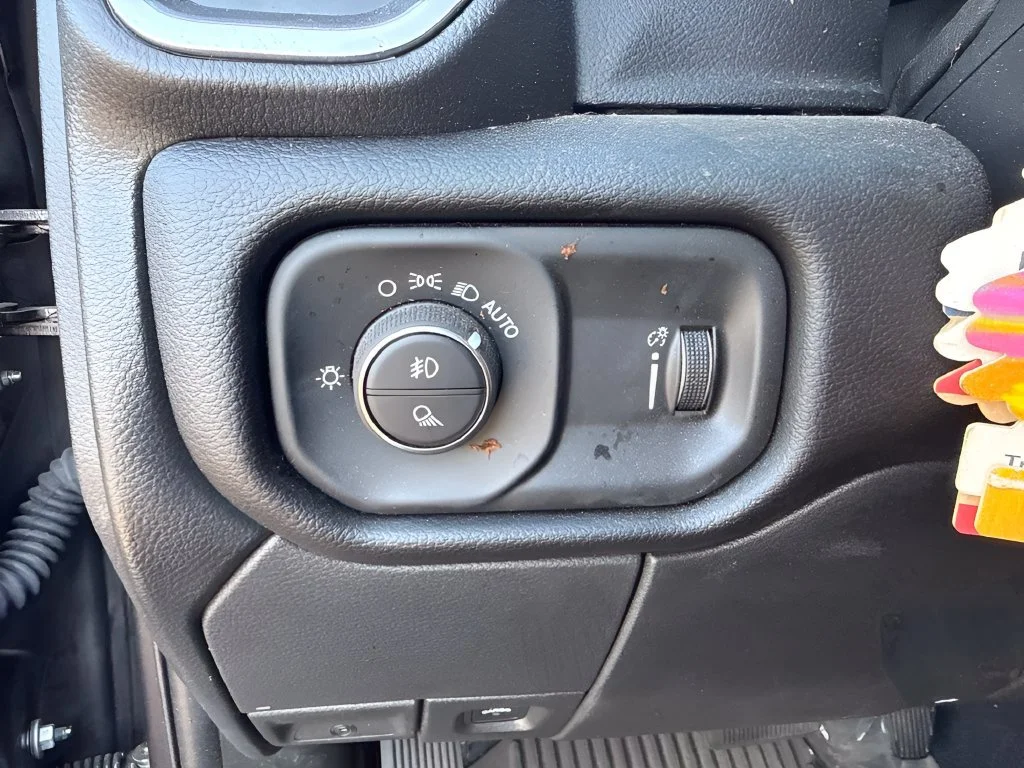 Used 2024  Ram Big Horn image 13