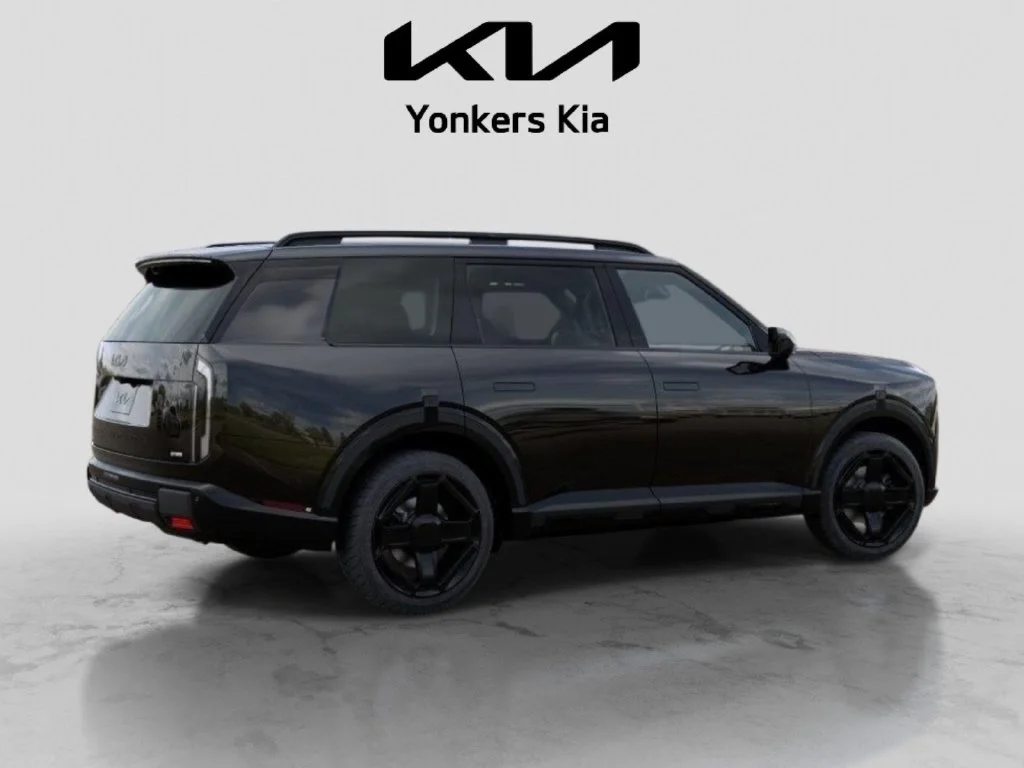 Used 2027 Black Kia X-Line SX image 6