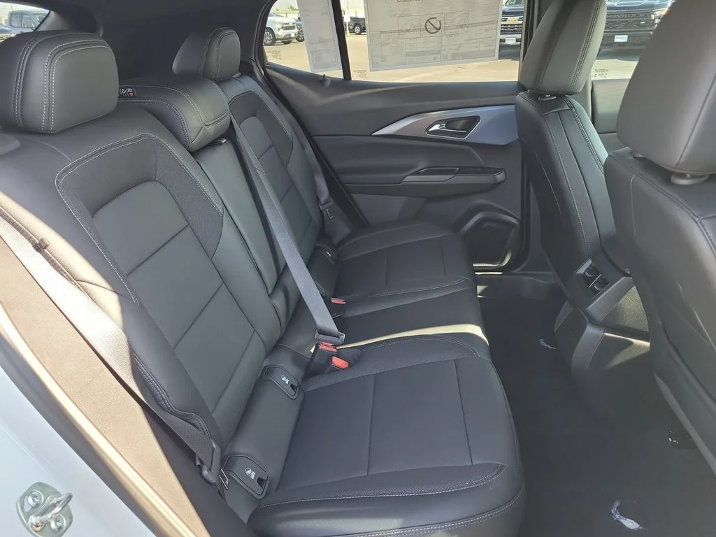 2026 Chevrolet Equinox EV 2LT - Photo 17