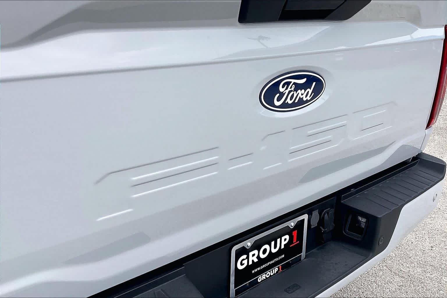 Used 2024 Avalanche Ford STX image 32