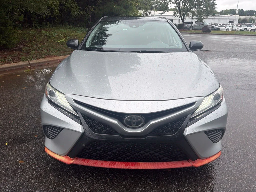 Used 2020 Silver Toyota XSE V6 image 3