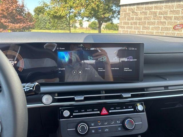 New 2027 Atlas White Hyundai SE image 54