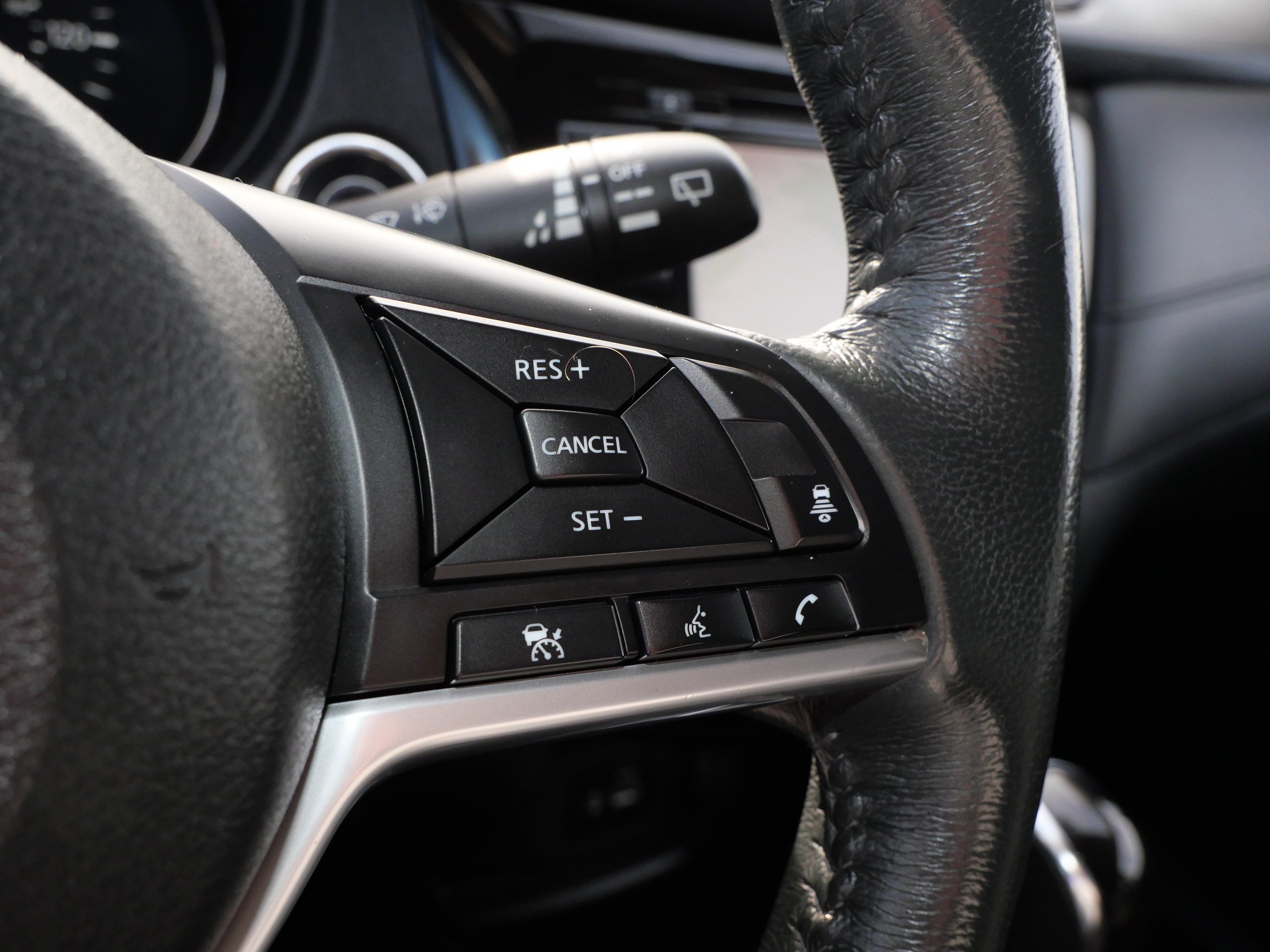 Used 2018 Gun Metallic Nissan SV image 25