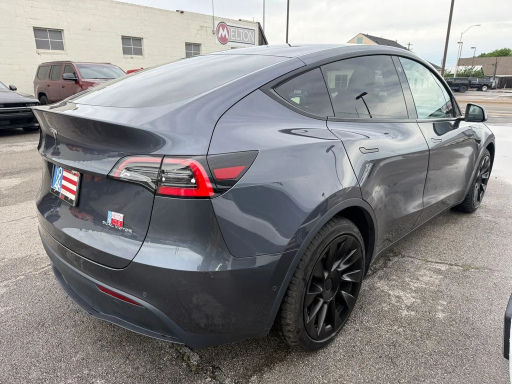 Used 2021 Black Tesla Long Range image 15