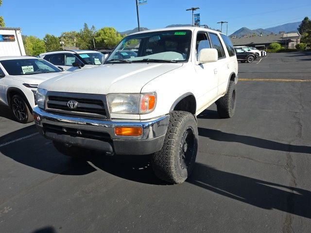 Used 1996 White Toyota SR5 image 7