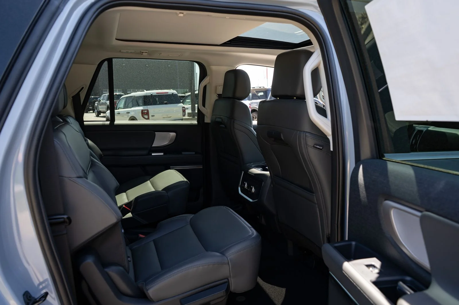 New 2026 Glacier Gray Metallic Tri-Coat Ford MAX Active image 22