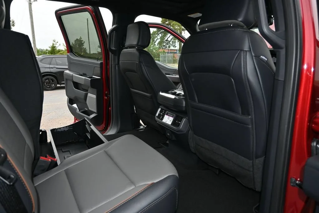 New 2026 Ruby Red Metallic Tinted Clearcoat Ford Lariat® image 15