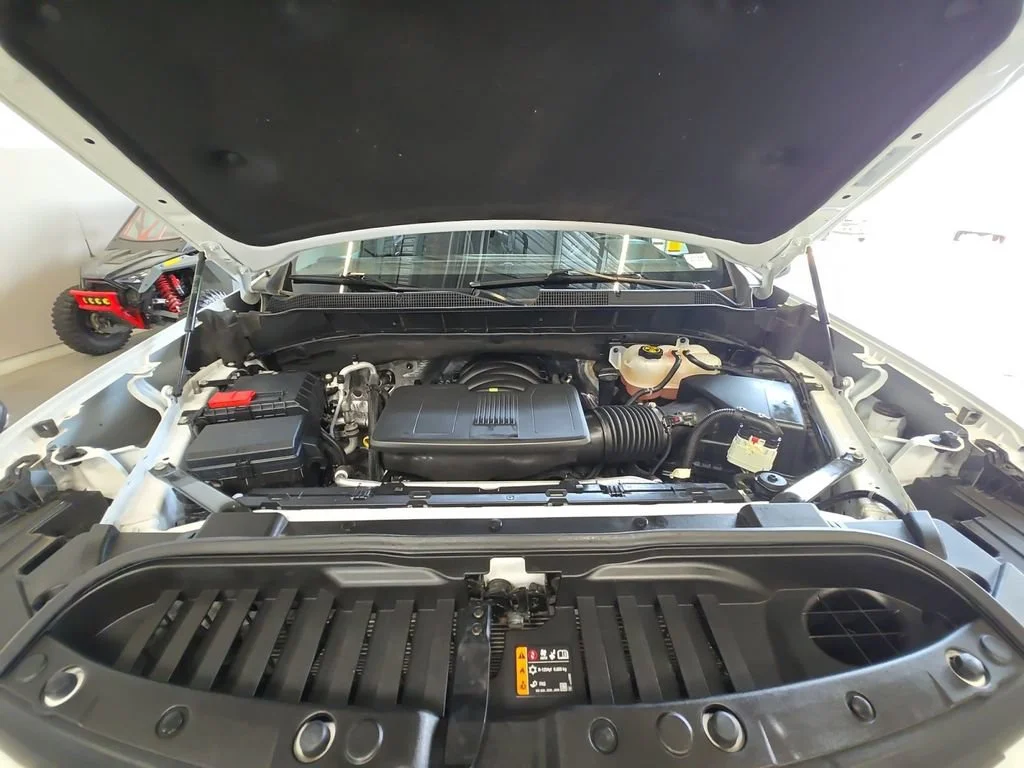 Used 2024 Summit White Chevrolet RST image 24