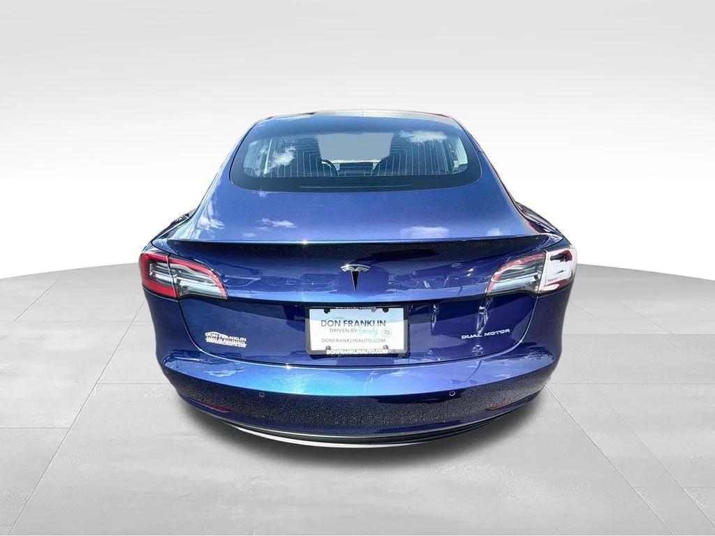 Used 2019 Blue Tesla Long Range image 7