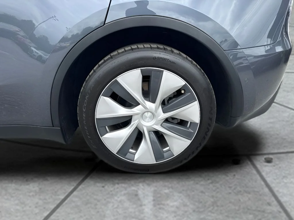 Used 2020 Gray Tesla Long Range image 29