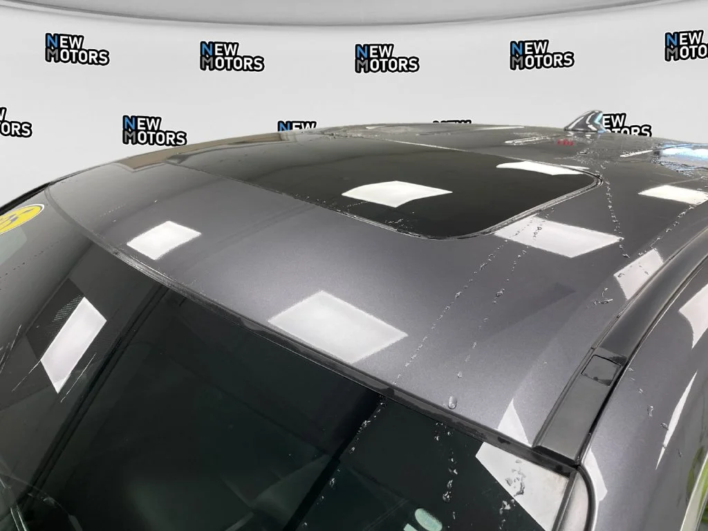 Used 2025 Black Honda RTL image 14