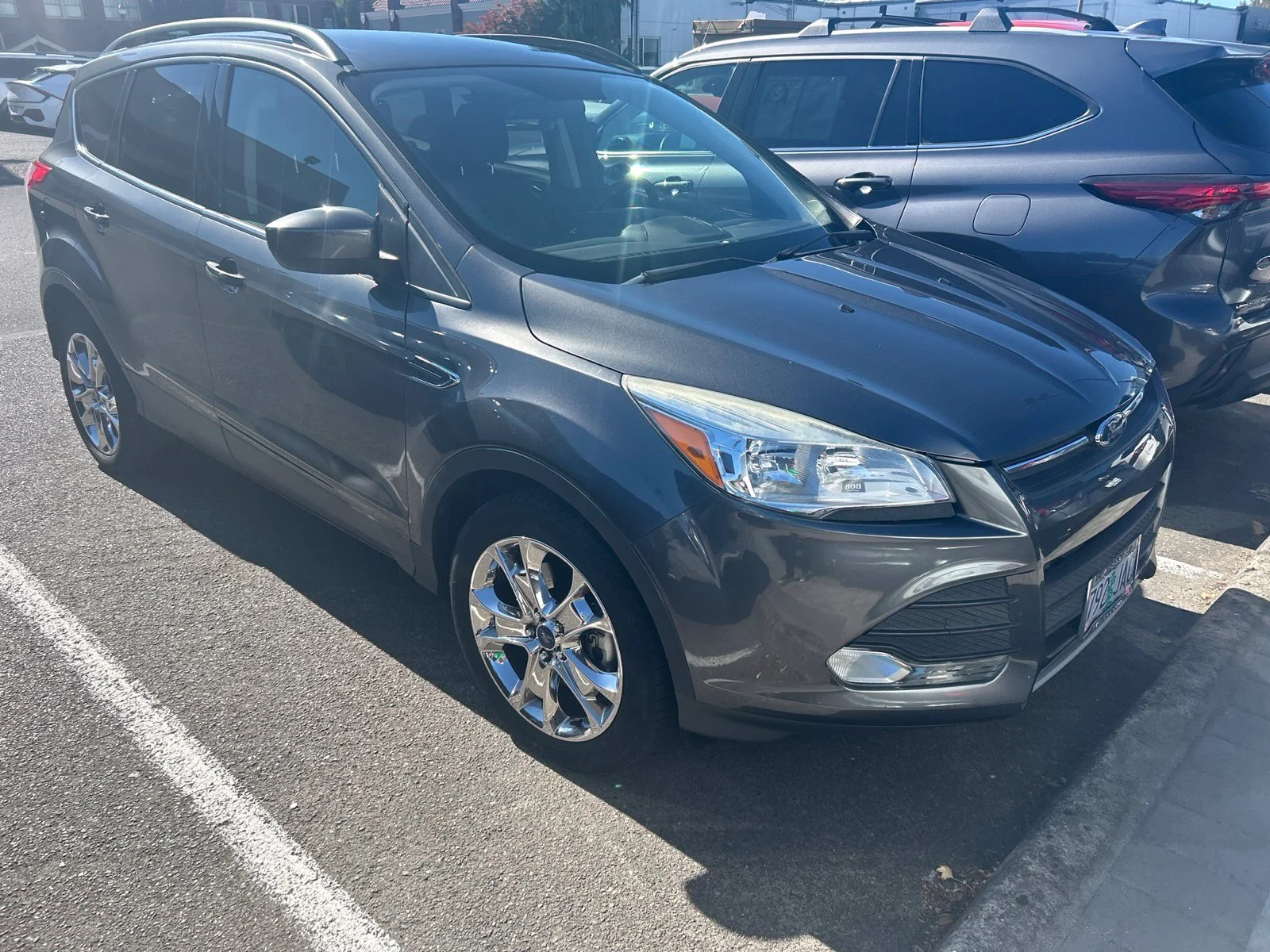 Used 2016 Gray Ford SE image 2