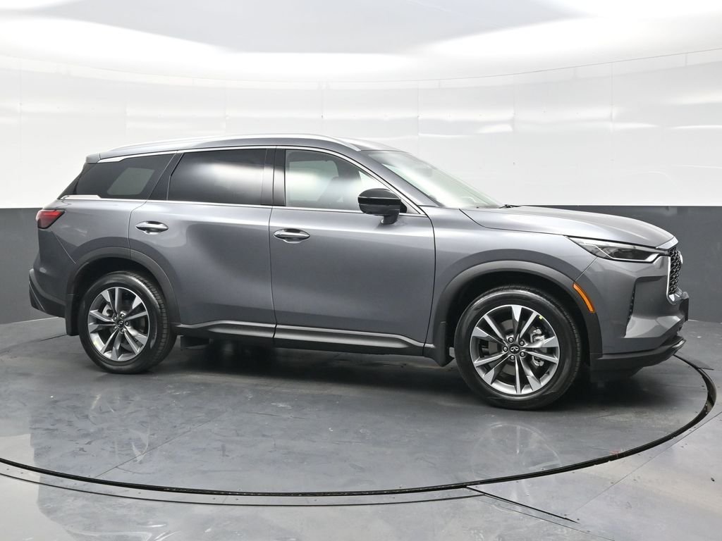 2025 INFINITI QX60 LUXE - Photo 8