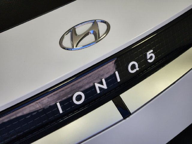 2024 Hyundai IONIQ 5 SEL - Photo 9