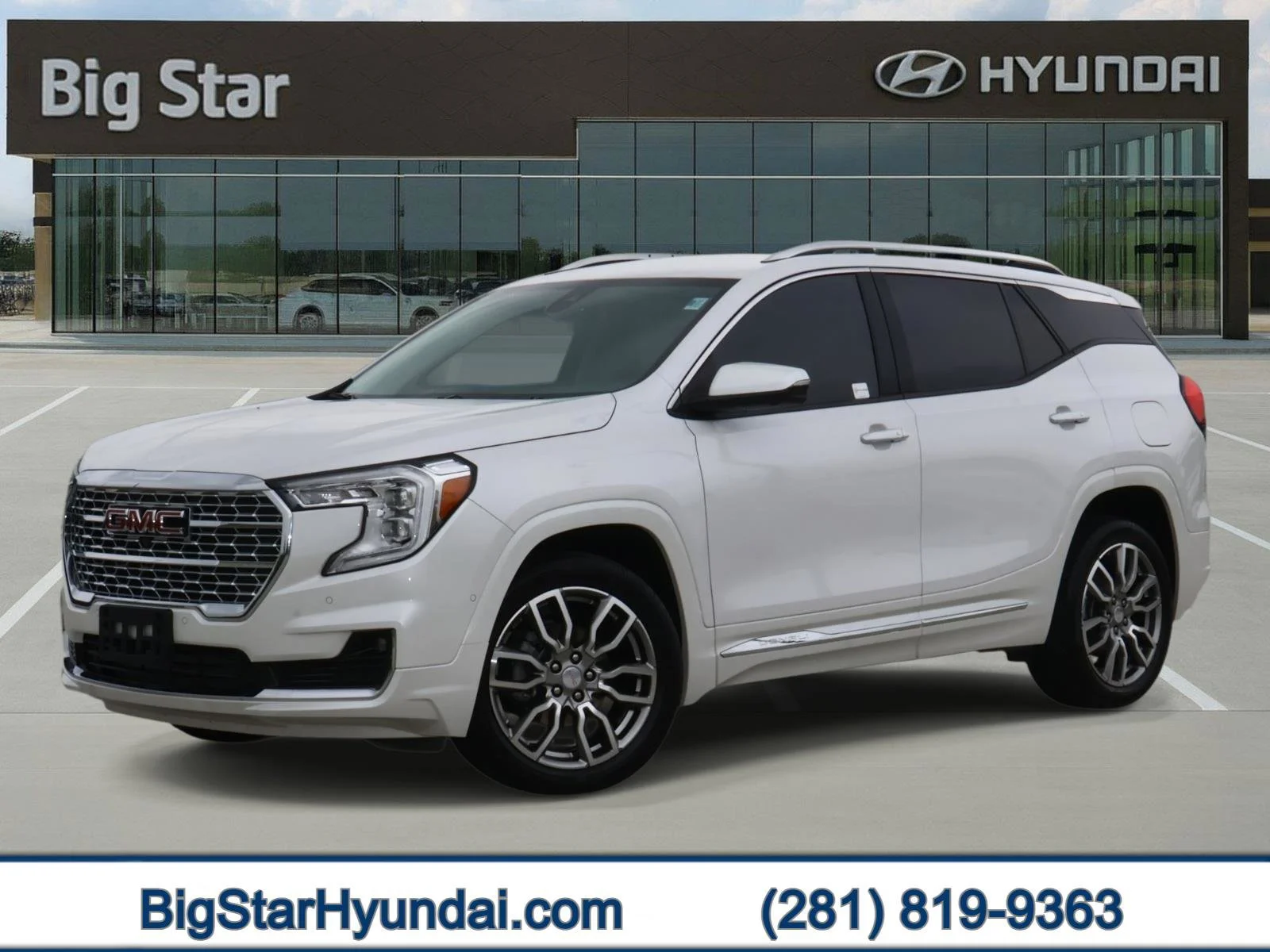2024 GMC Terrain Denali AWD's photo