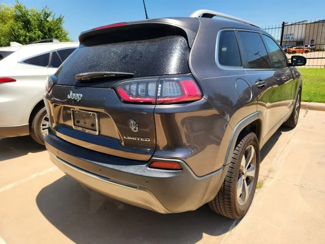 Used 2019 Gray Jeep Limited image 4