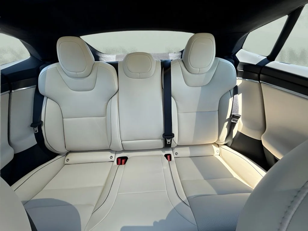 Used 2021 Blue Tesla Plaid image 7