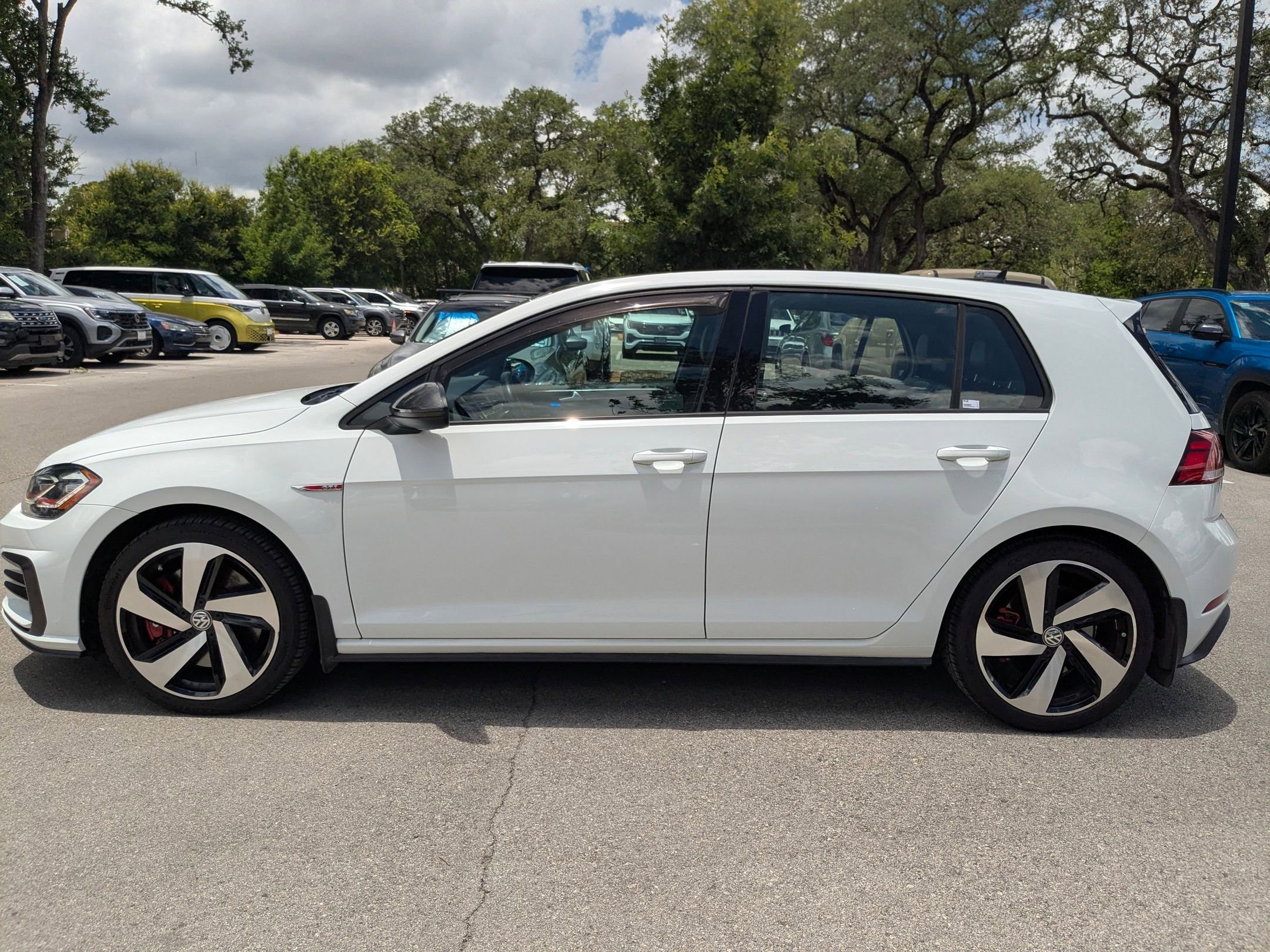 Used 2020 Pure White Volkswagen 2.0T SE image 6