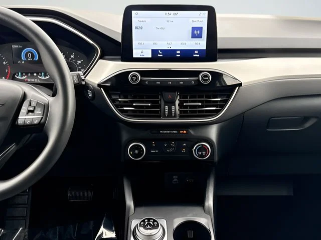 Used 2022 Gray Ford SE image 15