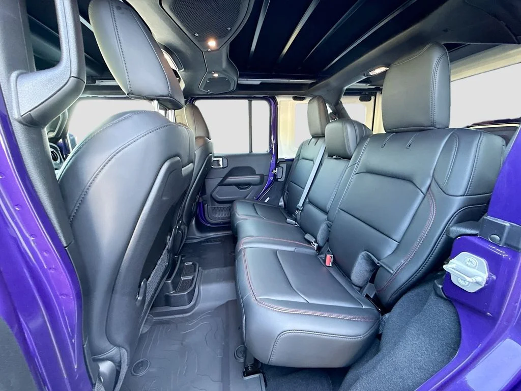 New 2026 Reign Jeep Rubicon X image 26