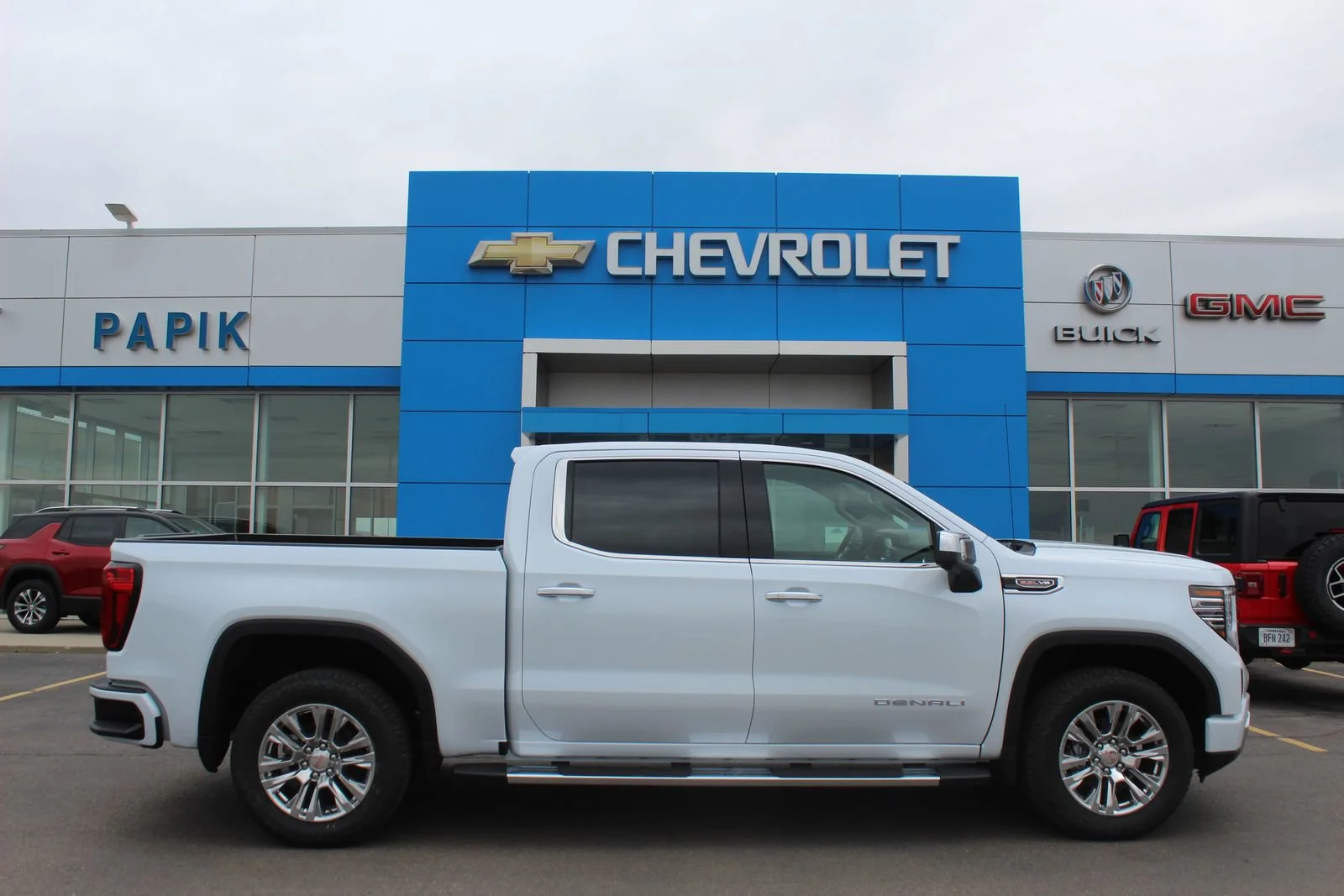 2026 GMC Sierra 4WD Crew Cab Short Box Denali's photo