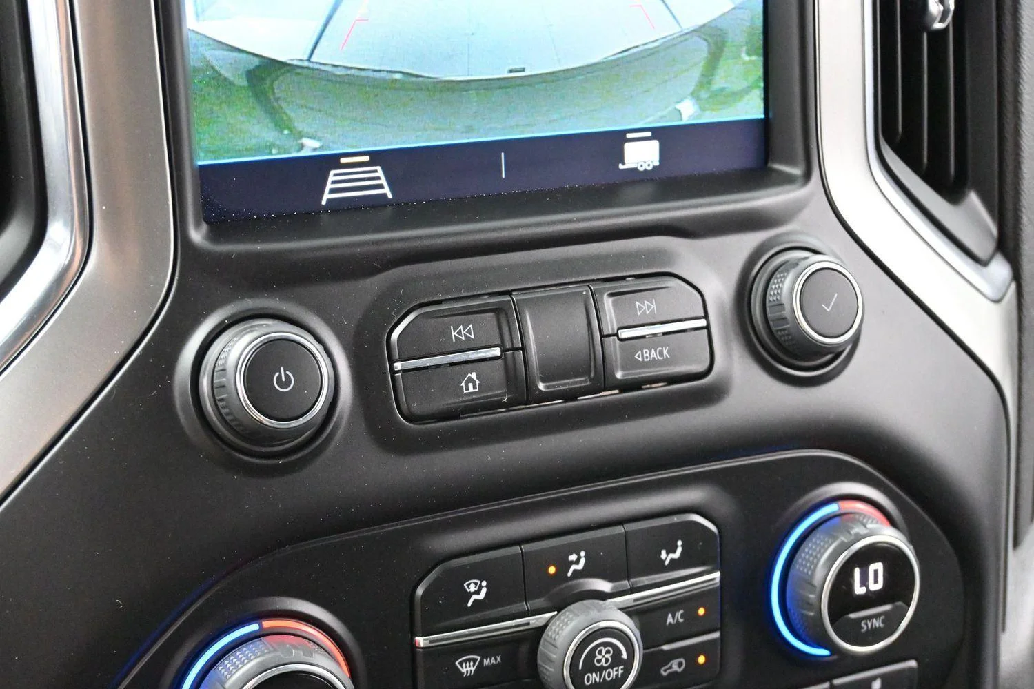 Used 2022 Black Chevrolet LT image 21