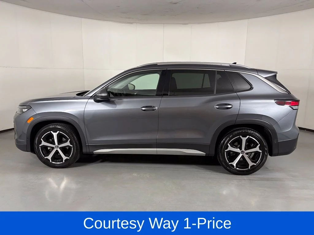 Used 2025 Gray Volkswagen 2.0T SE image 6
