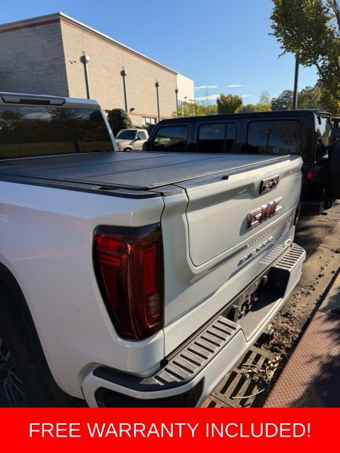 Used 2022 White GMC AT4 image 5