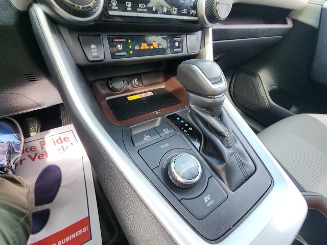 Used 2024 Beige Toyota Limited image 30