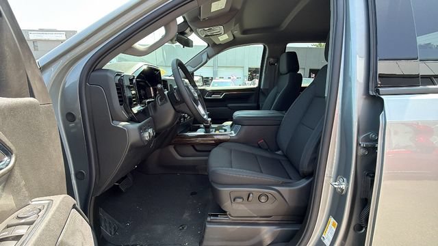 New 2026 Sterling Metallic GMC Elevation image 16