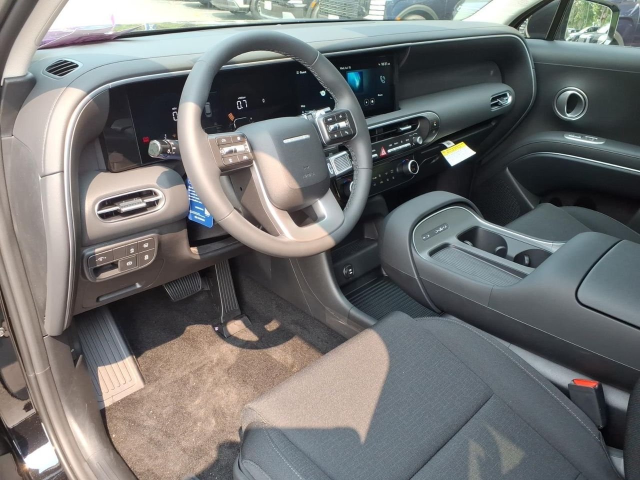 New 2026 Abyss Black Pearl Hyundai SE FWD image 25