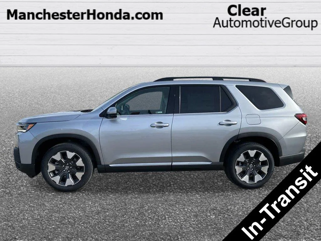New 2026 Solar Silver Metallic Honda Touring image 2