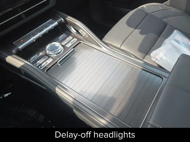 New 2026 Silver Radiance Metallic Clearcoat Lincoln Premiere image 28