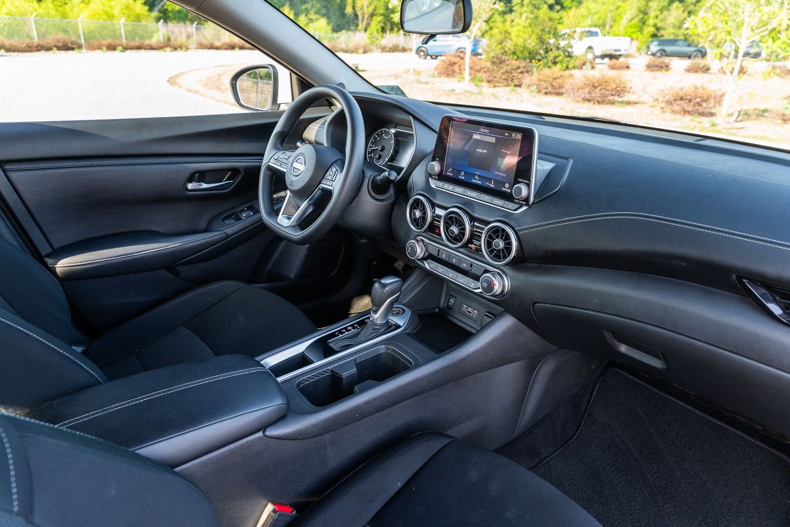 Used 2025 White Nissan SV image 12