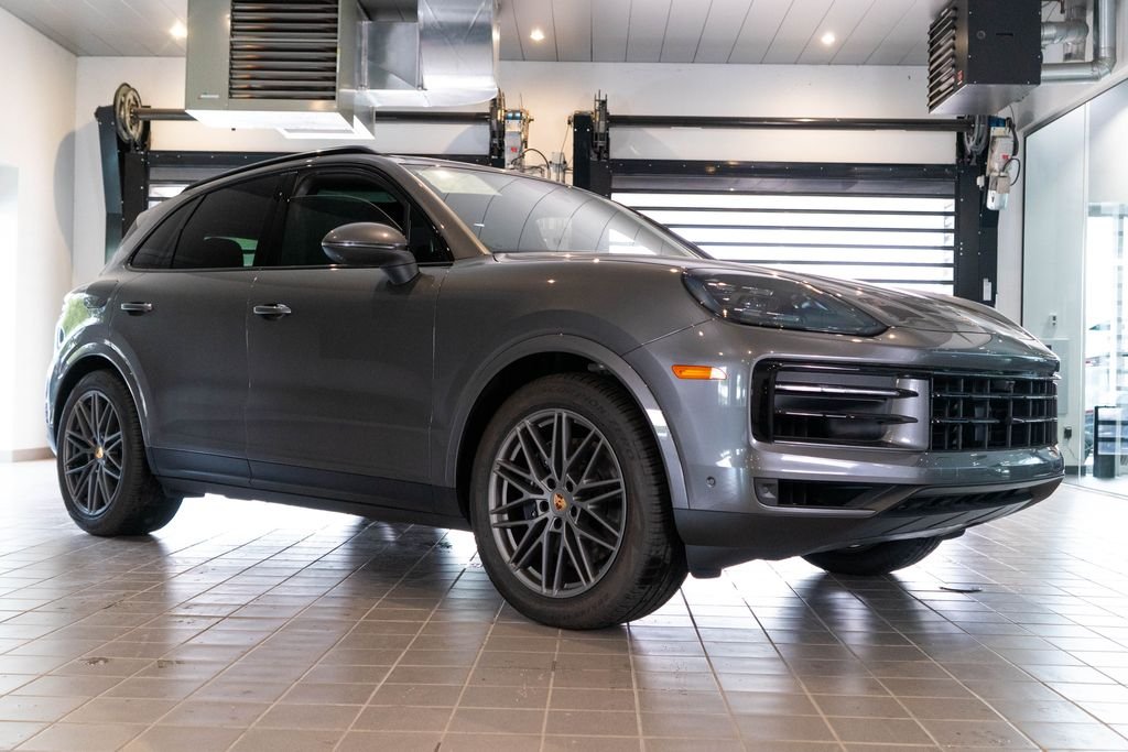 Used 2025 Grey Porsche Base image 8