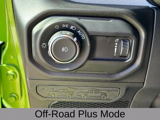 Used 2026 Green Jeep Willys image 28