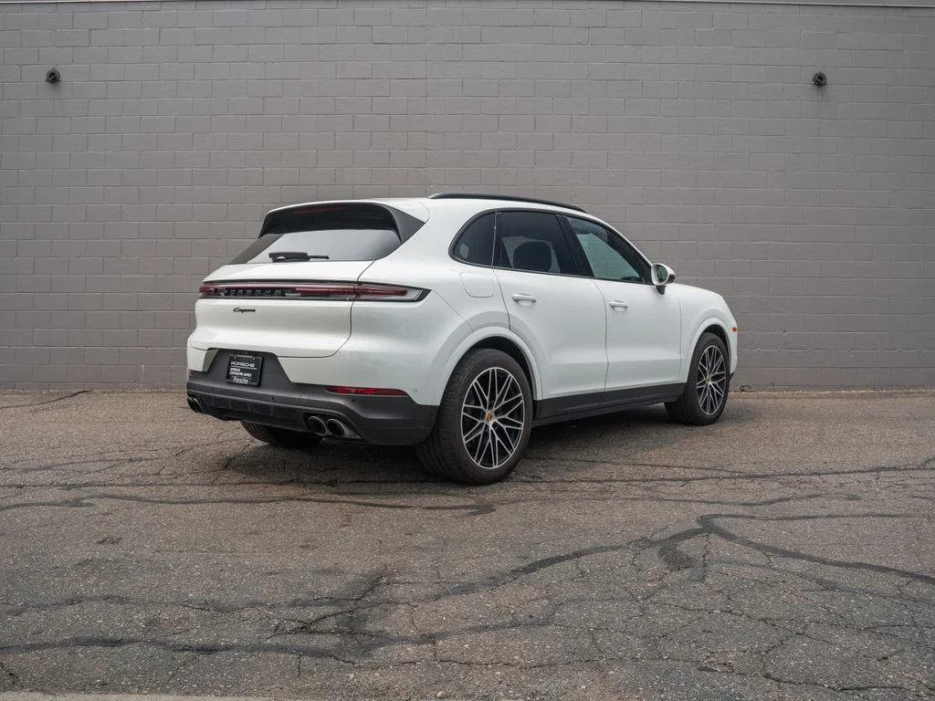 Used 2024 White Porsche Base image 7