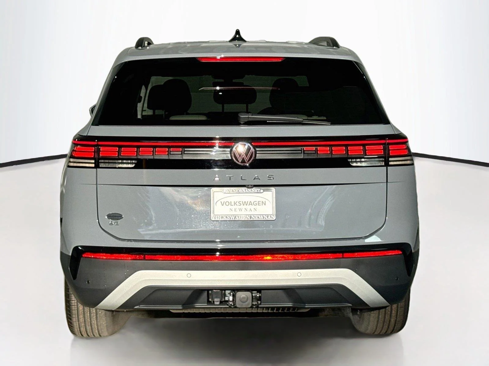 New 2027 Pure Gray Volkswagen SE w/Technology image 5