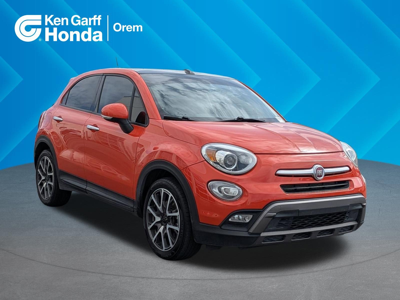 2016 FIAT 500X Trekking Plus's photo