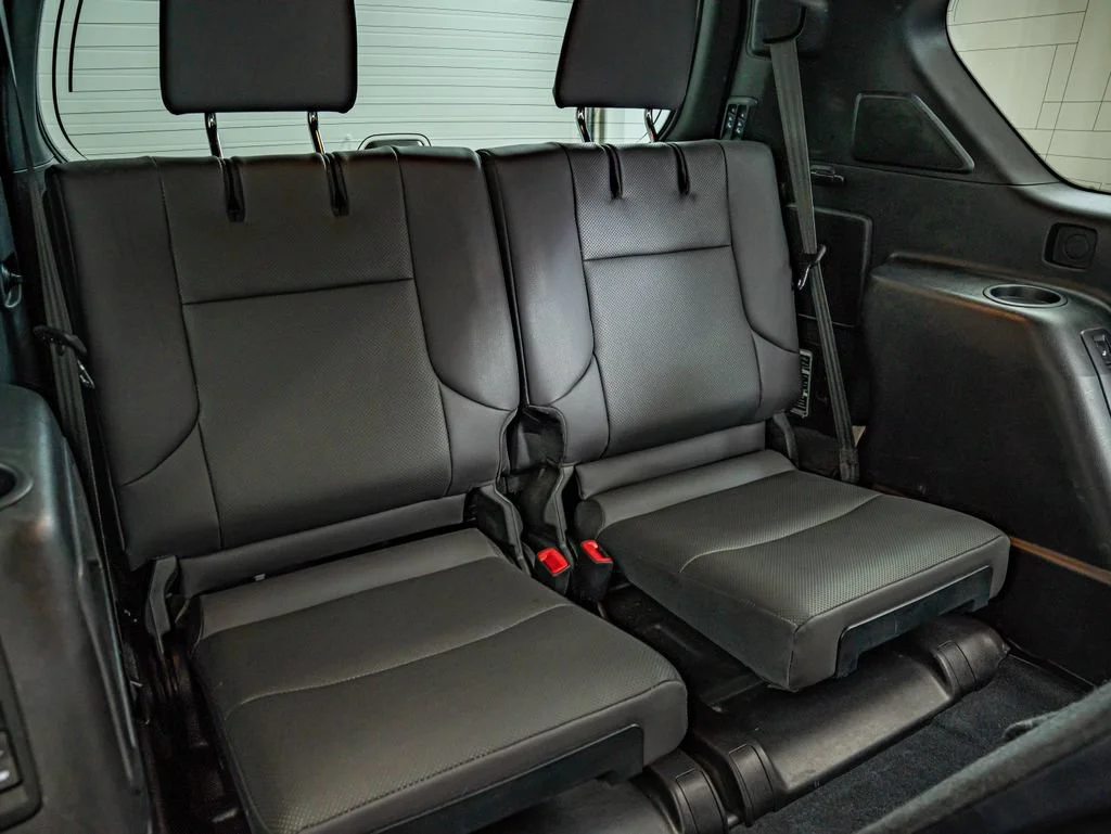 Certified Used 2023 Caviar Lexus 460 image 38