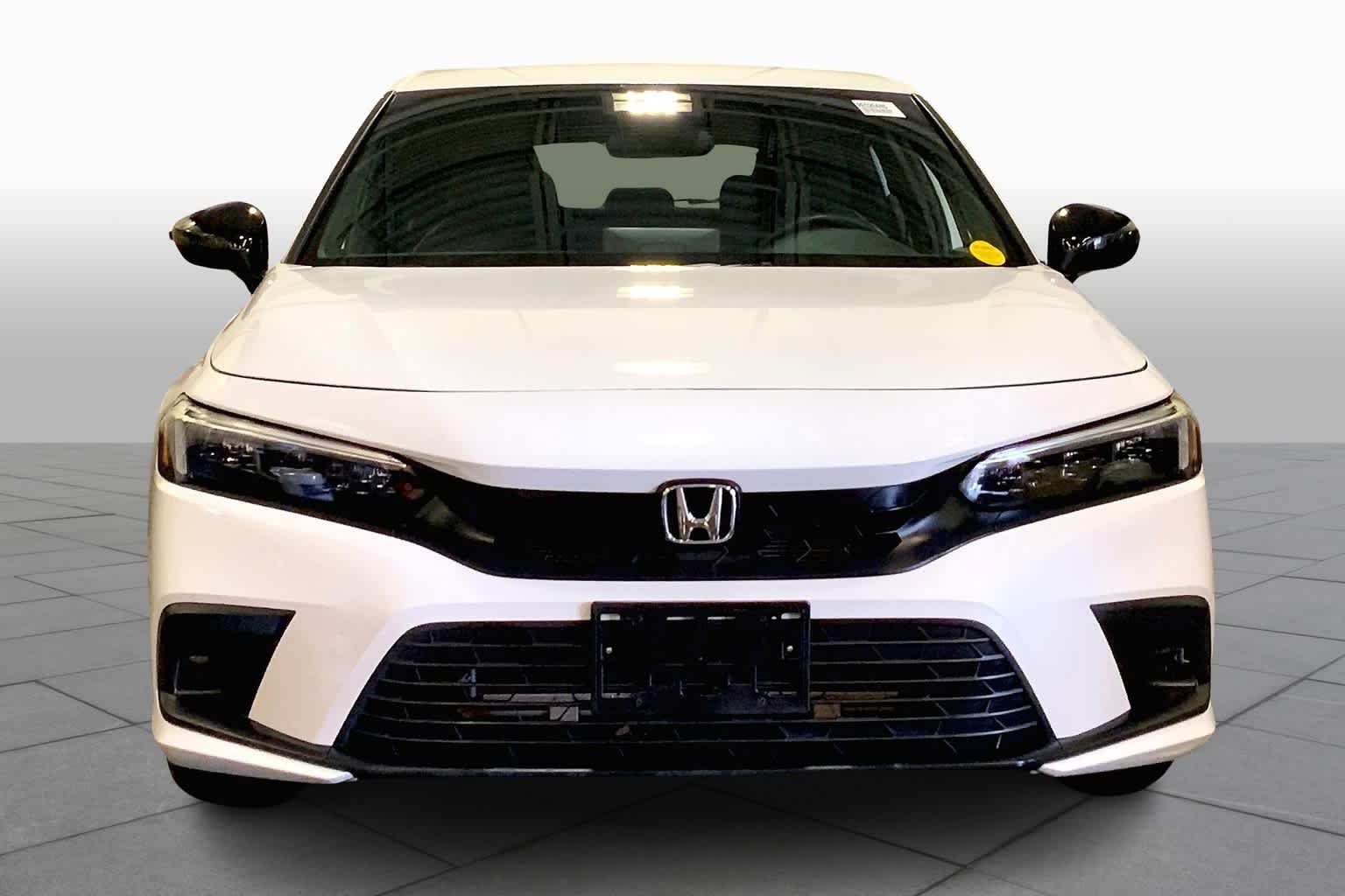 Used 2024 Platinum White Pearl Honda Sport image 7