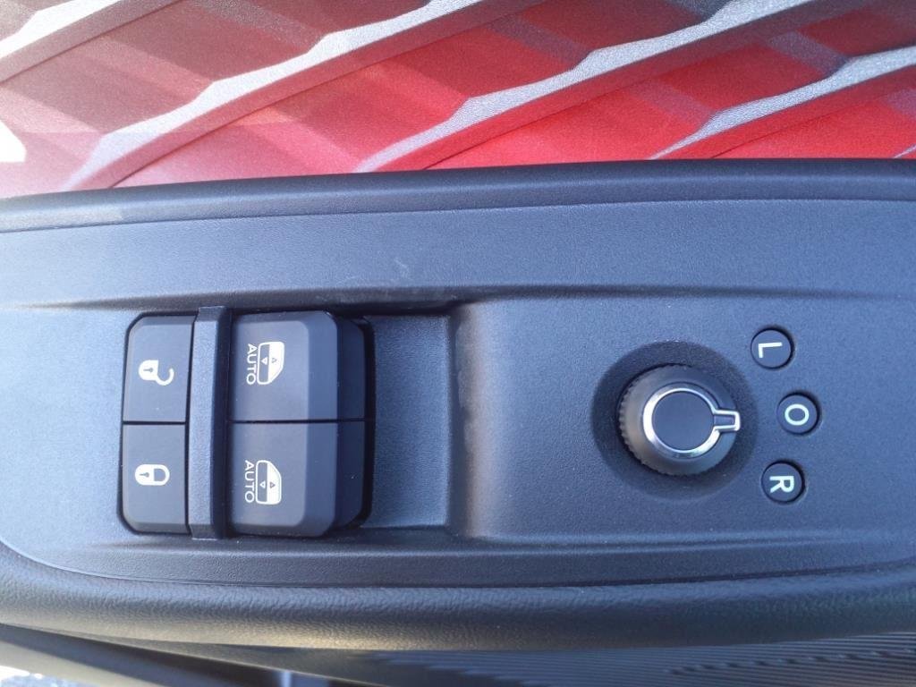 2025 Dodge Charger Daytona Scat Pack - Photo 6