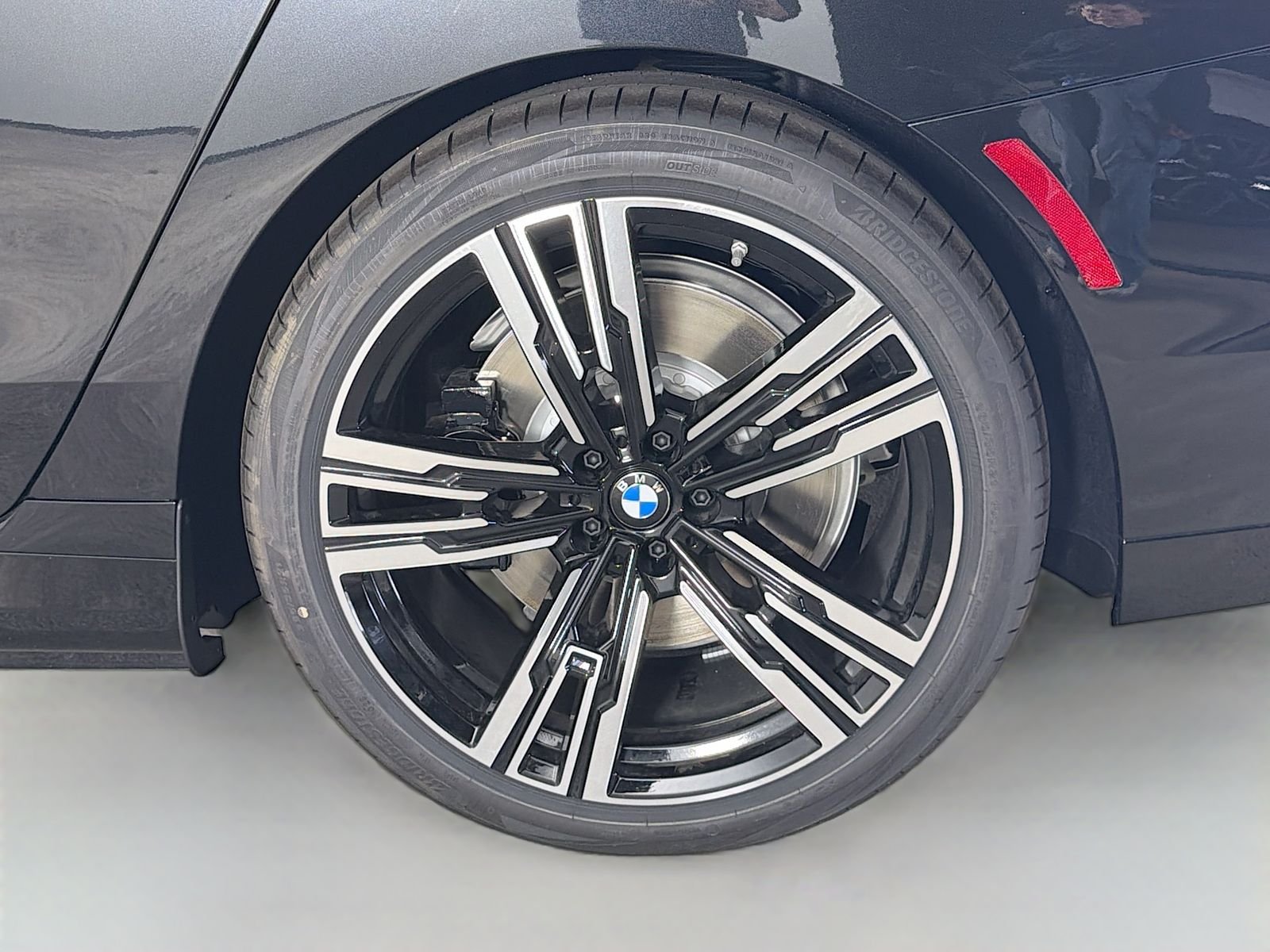 New 2026 Black Sapphire Metallic BMW eDrive50 image 33