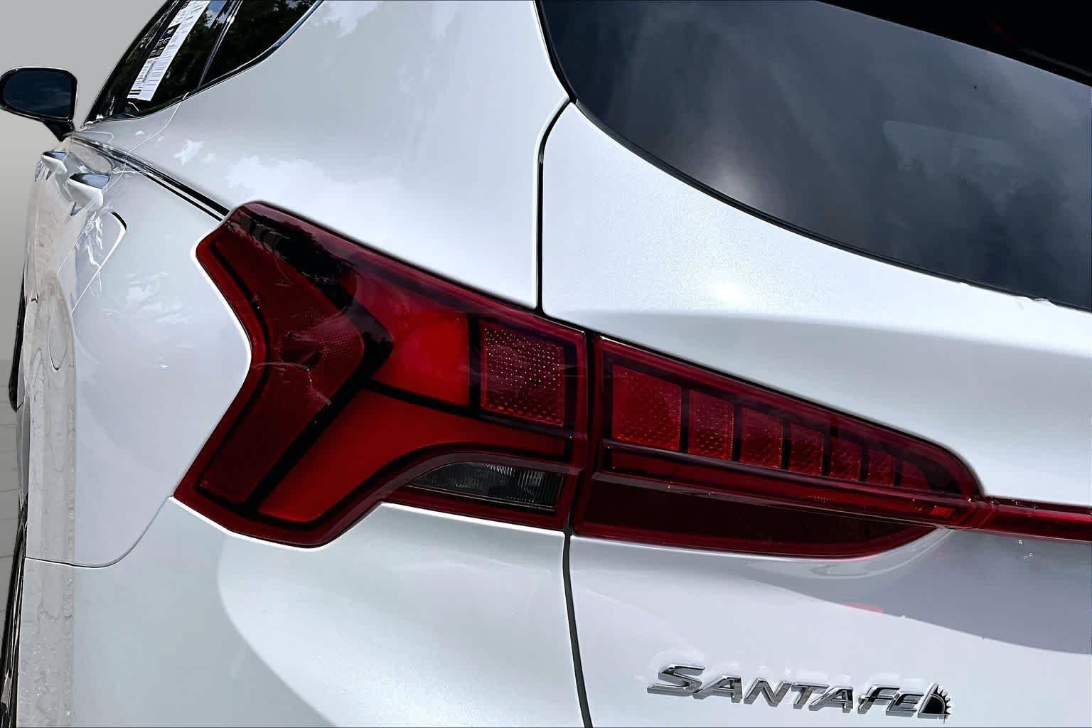 Used 2022 Quartz White Hyundai Calligraphy image 29