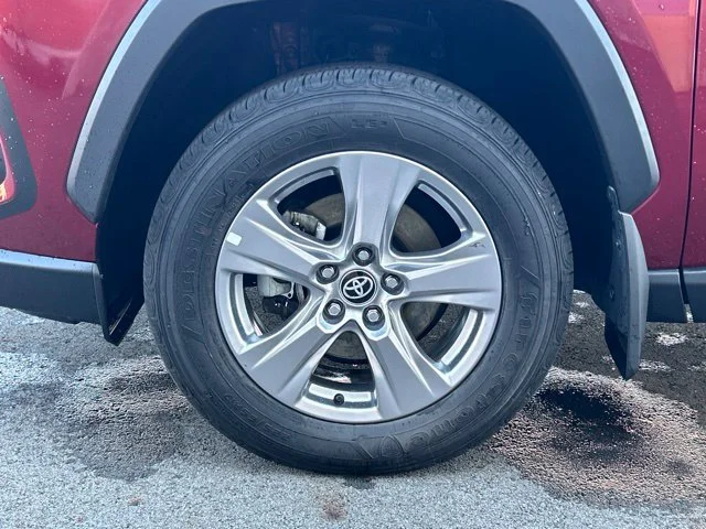 Used 2024 Red Toyota XLE image 4